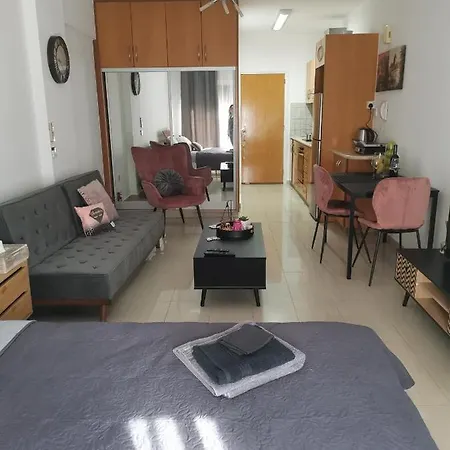 Flat111-Adults Only Apartment Limassol Exterior photo