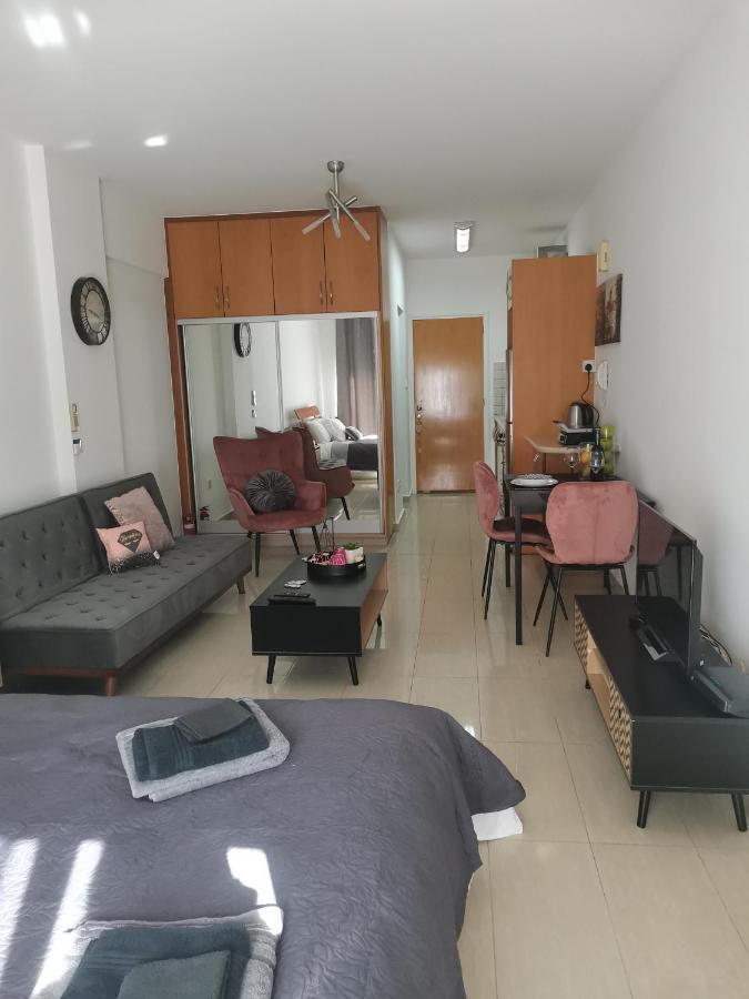 Flat111-adults Only Limassol